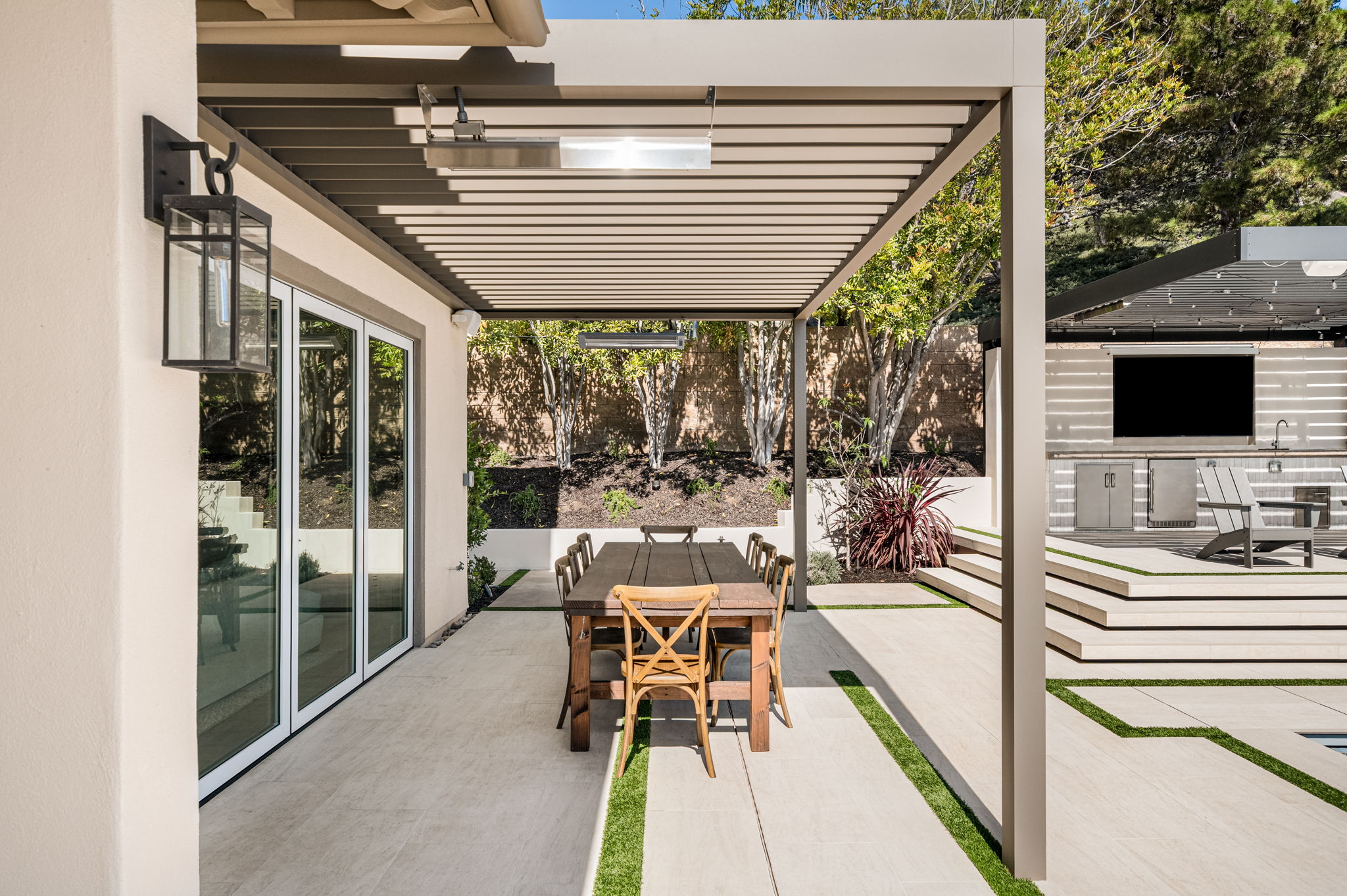 iStructure installation in San Clemente