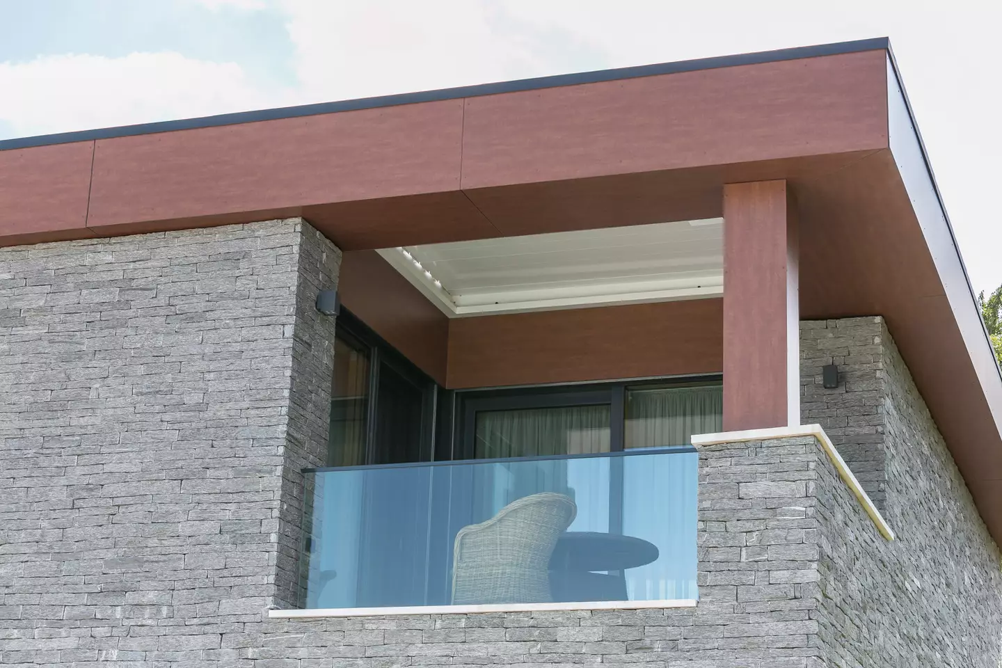 Aero pergola over a poolside terrace
