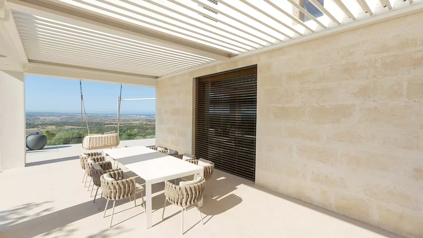 Aero pergola at a private residence in Puntiro, Mallorca