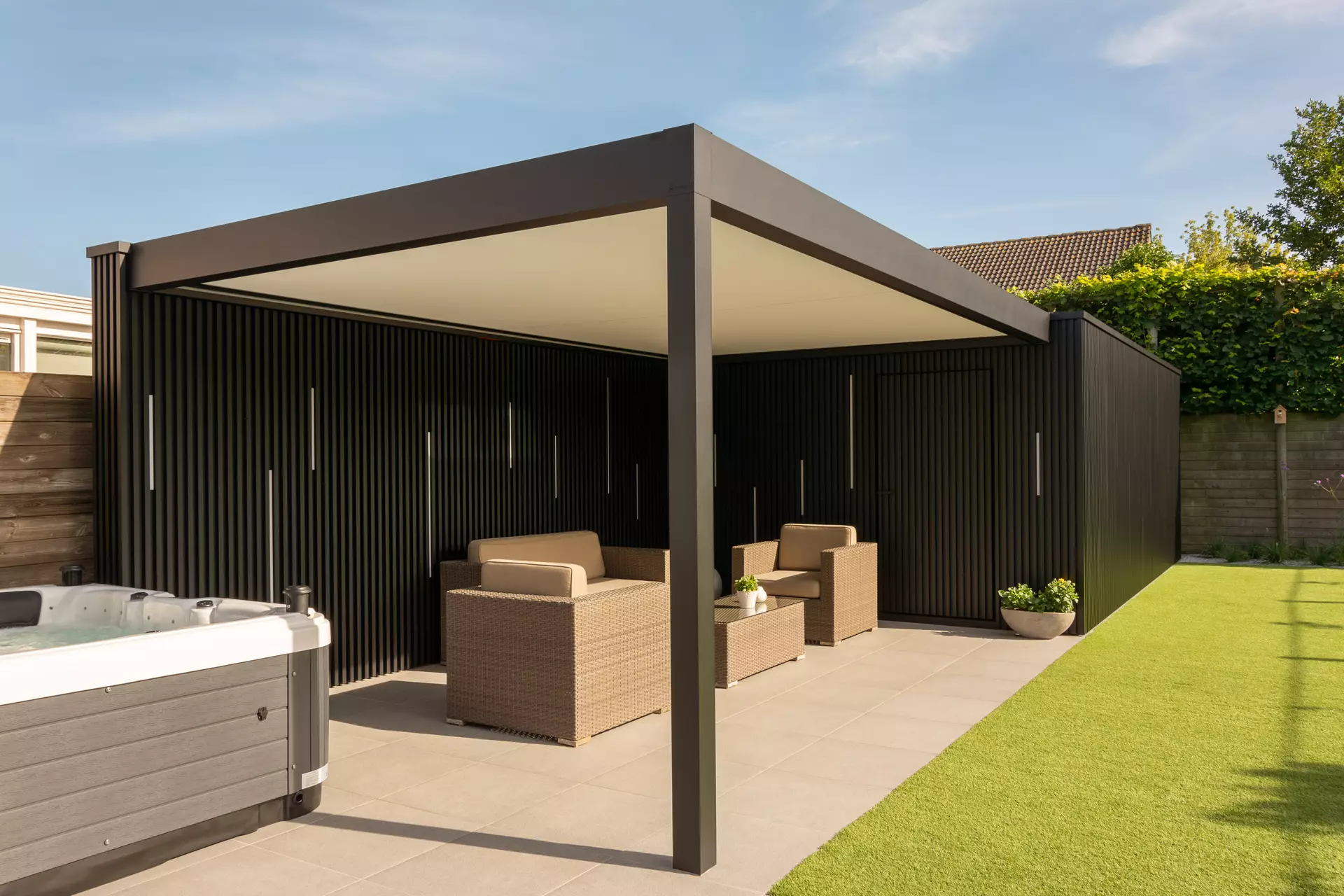 Algarve private residence, outdoor living