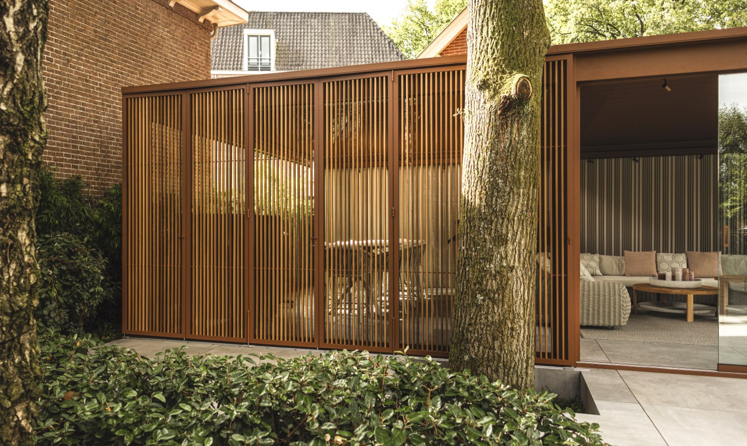 Amani pergola installation