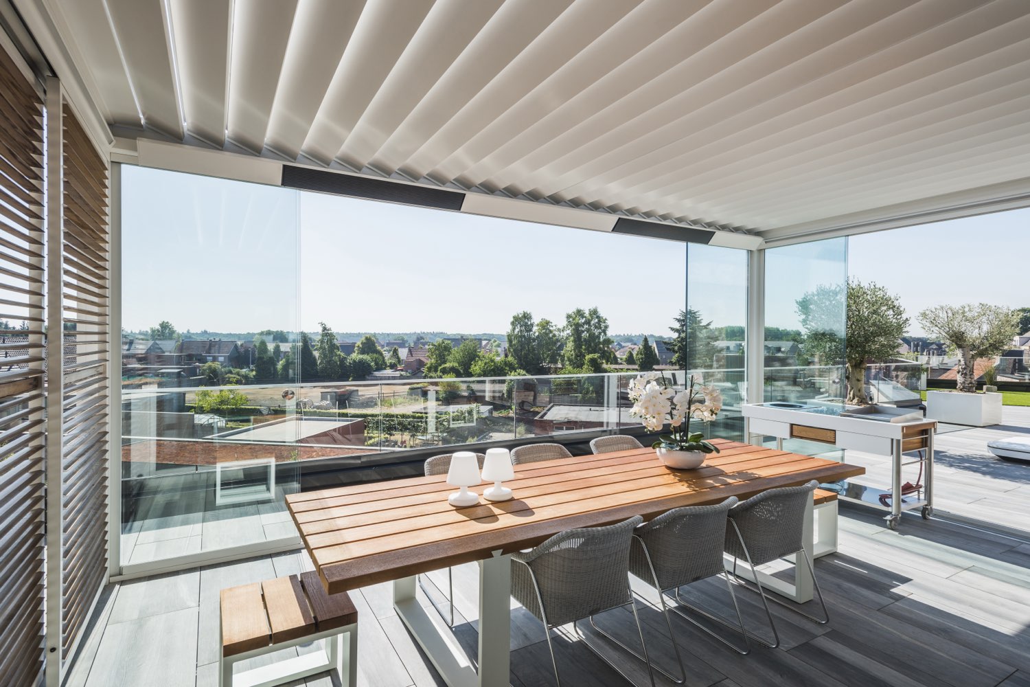 Camargue pergola installation