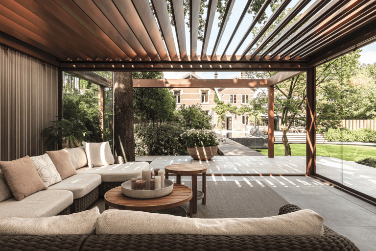 Outdoor Luxury Pergola